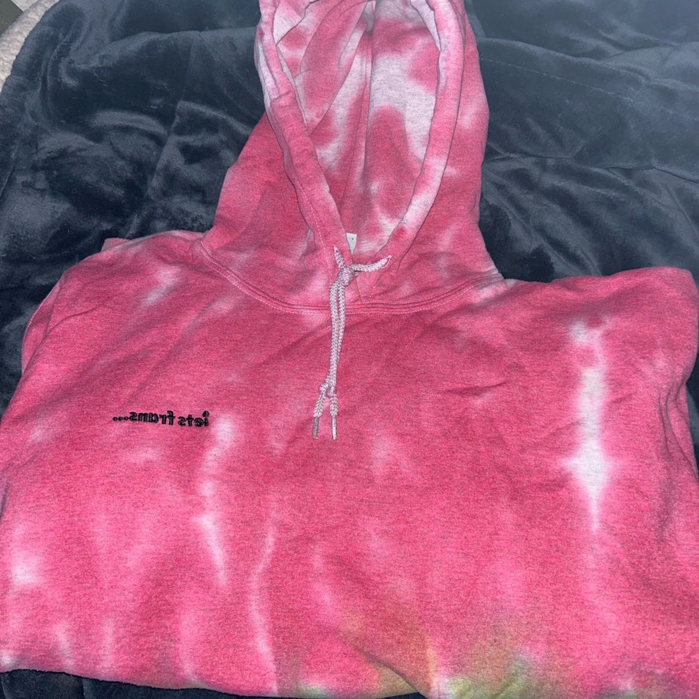 Urban outfitters iets fran’s hoodie